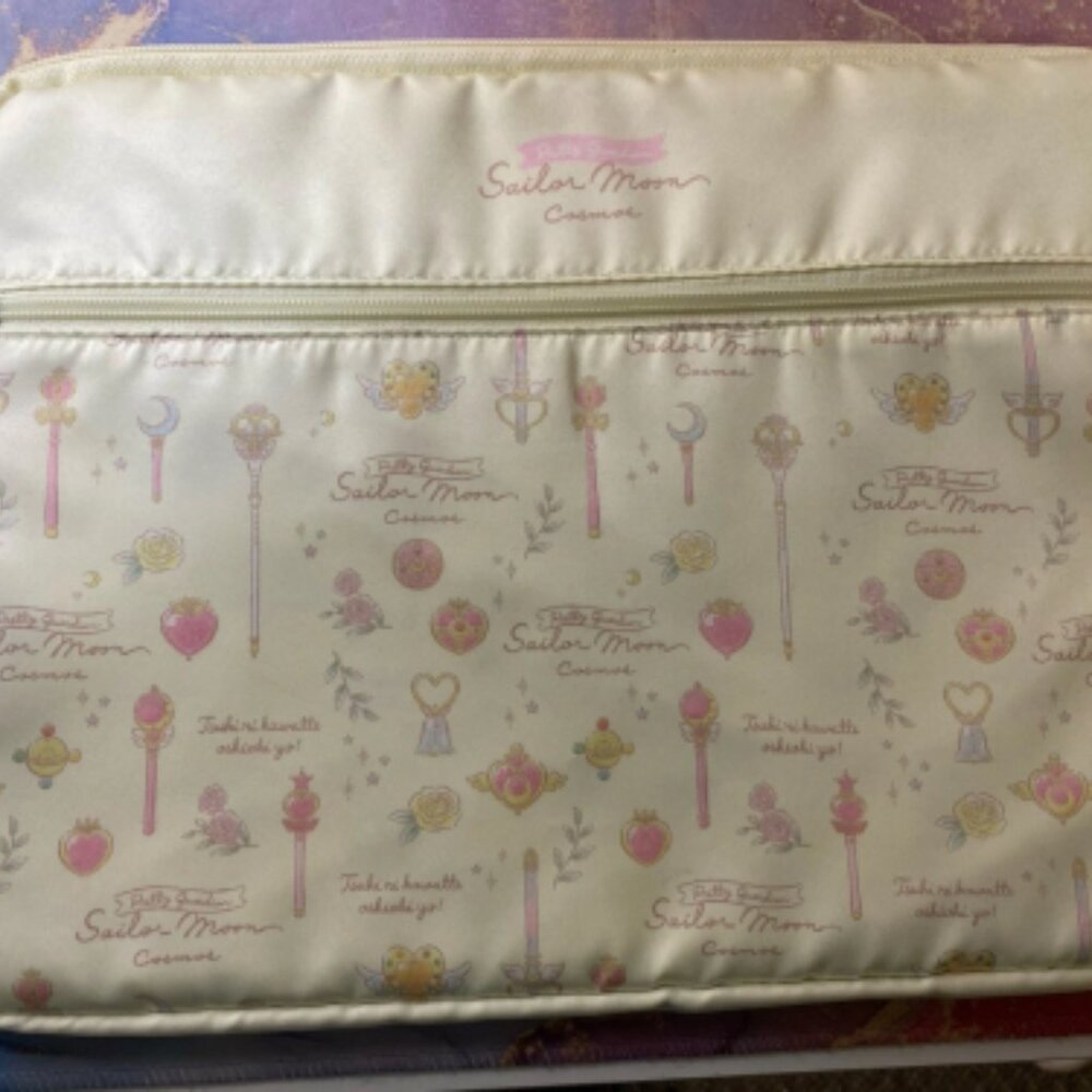 Sailor Moon x 3COINS Laptop Bag